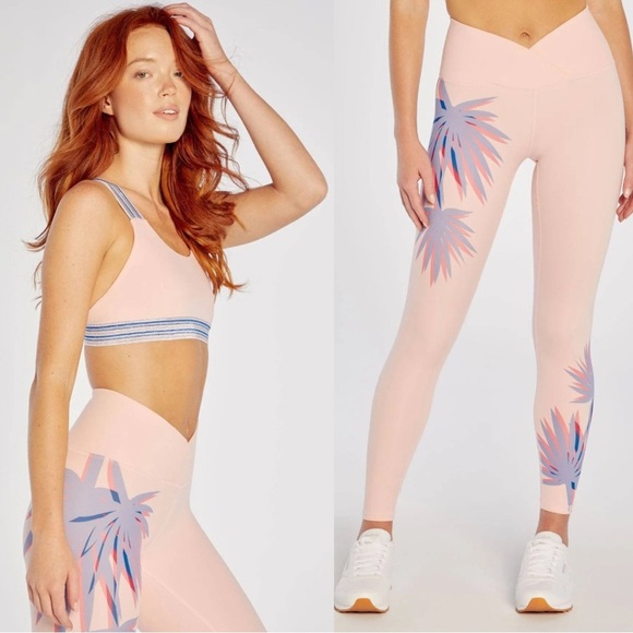 Wildfox Maci Crystal Rose Ultra High Rise Leggings Palm Tree Print XS Pink - Picture 1 of 9